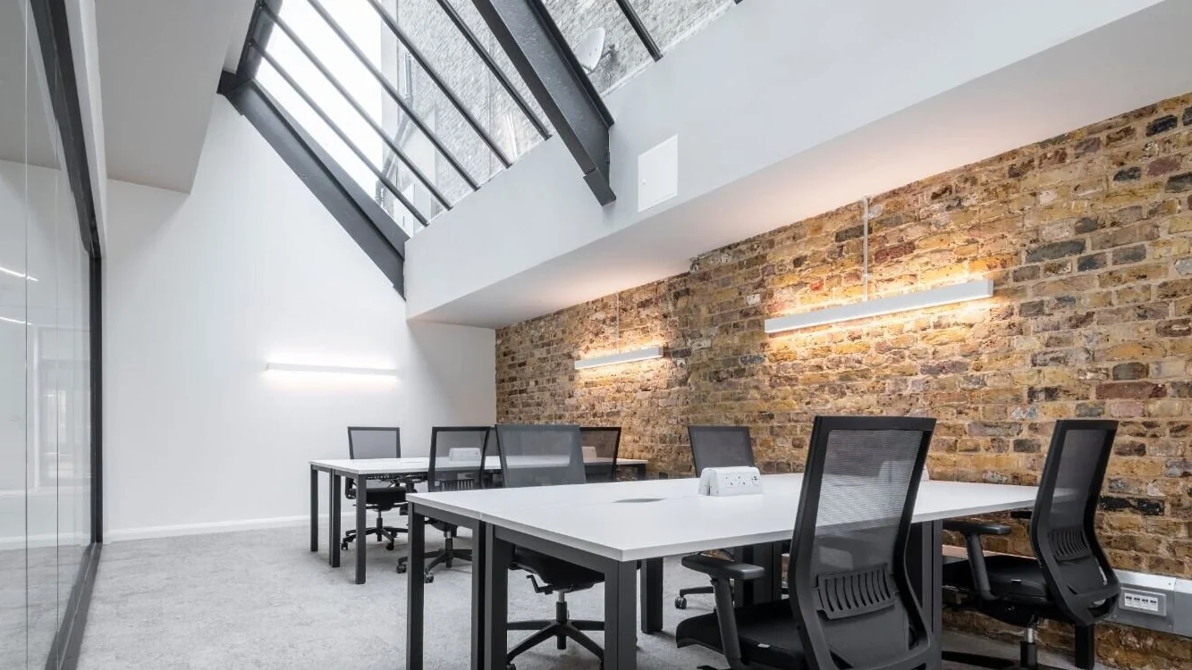 Glare and UGR in recessed lighting